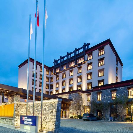 Hilton Garden Inn Shangri-La Ngoại thất bức ảnh