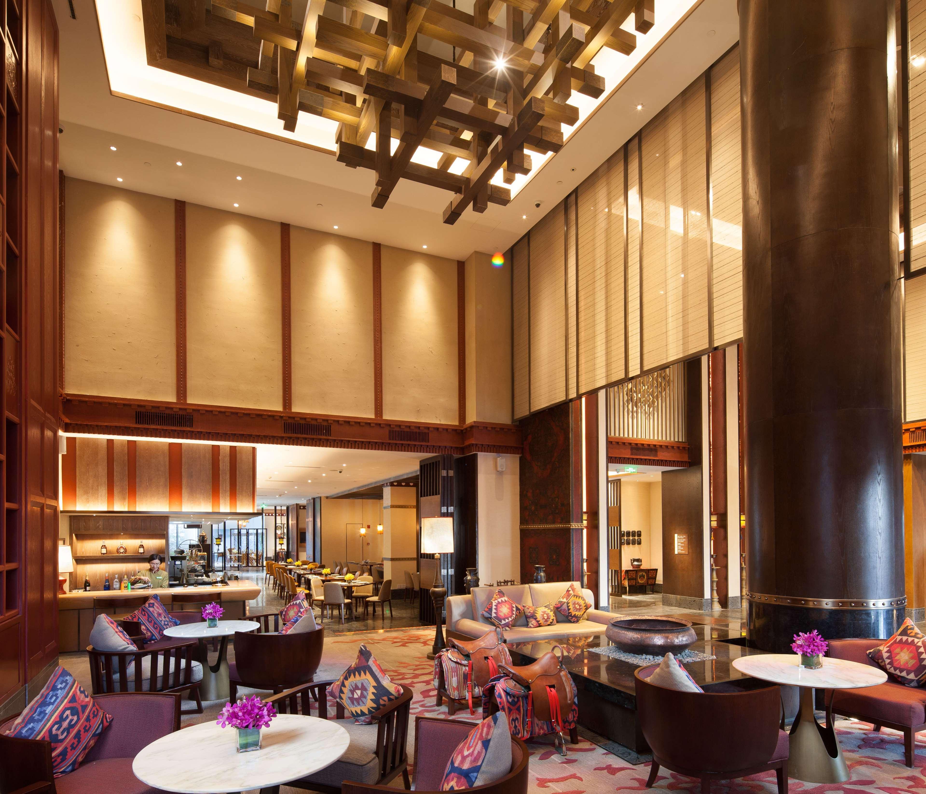 Hilton Garden Inn Shangri-La Ngoại thất bức ảnh